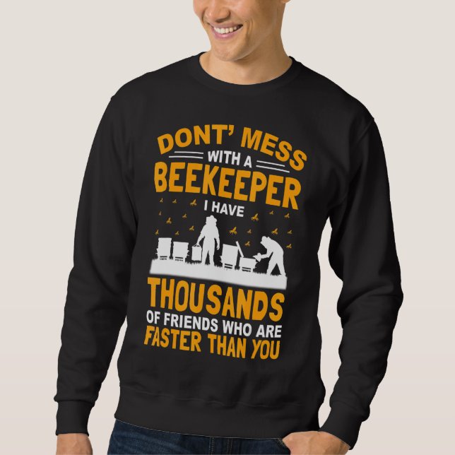 Sudadera La apicultura Hilarious Beekeeper Retro (Anverso)