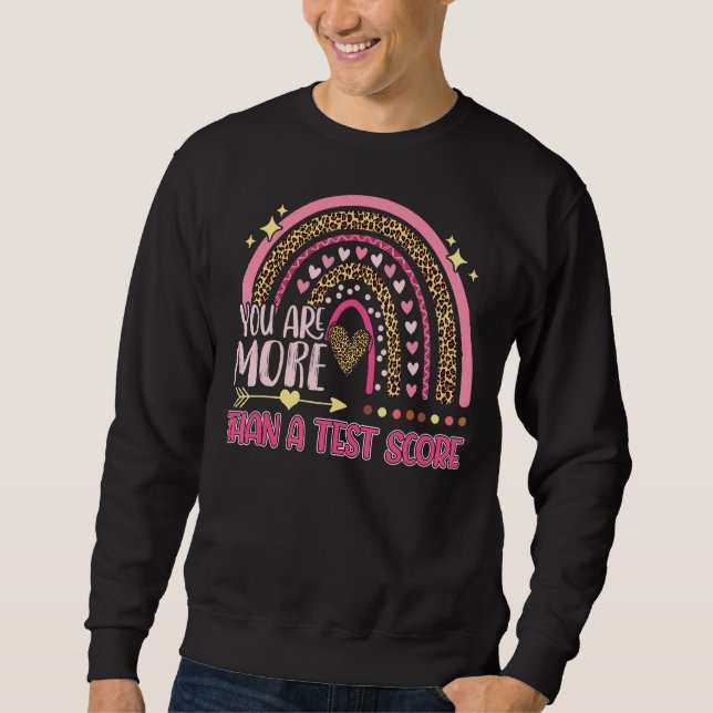 Sudadera Leopard Rainbow Eres Más Que Un Test Score Tes (Anverso)