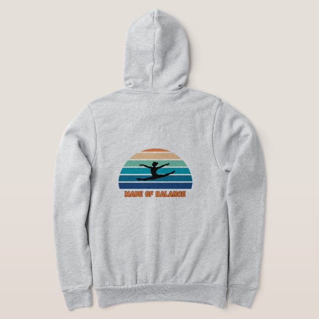 Sudadera Made of Balance – Minimal Statement T-Shirt (Distribución Reverso )