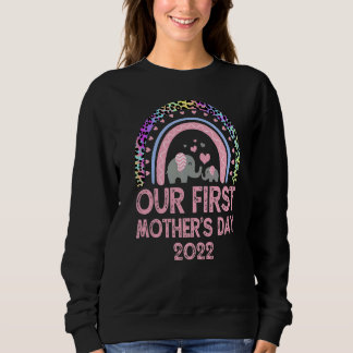 Sudadera Mamá del primer día de la madre cutúa el arcoiris