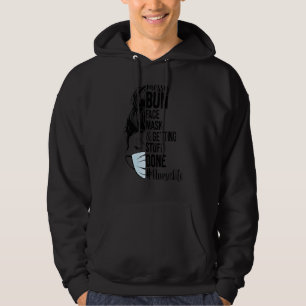 Sudadera Máscara De Cara Desordenada De Bun Haciendo Las Co