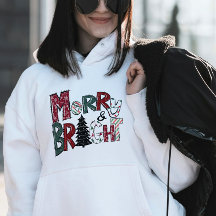 Sudadera Merry & Bright – Luces y árbol de Navidad