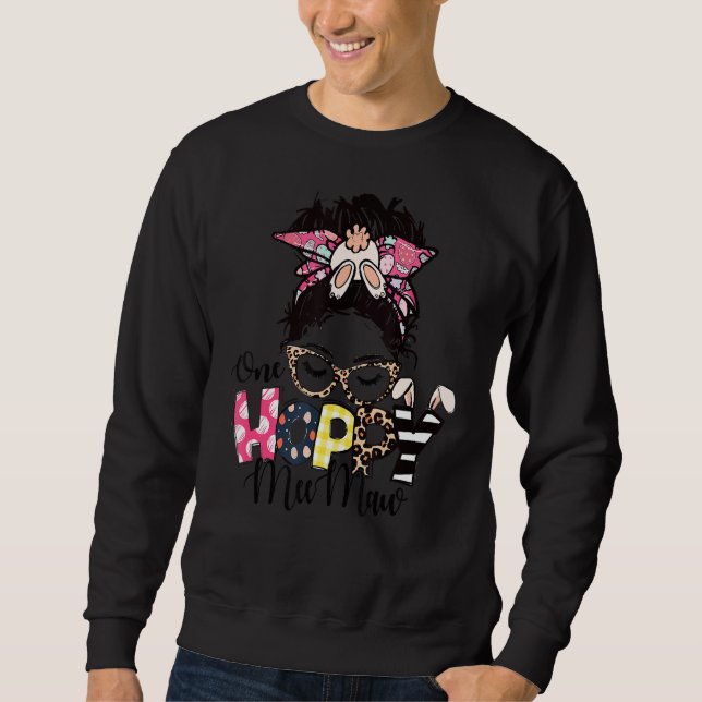 Sudadera Messy Bun Bunny One Hoppy Meemaw Leopard Happy Eas (Anverso)
