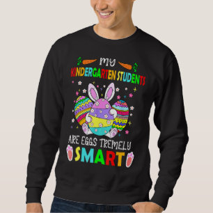 Sudadera Mis Estudiantes De Kindergarten Son Huevos Muy Int