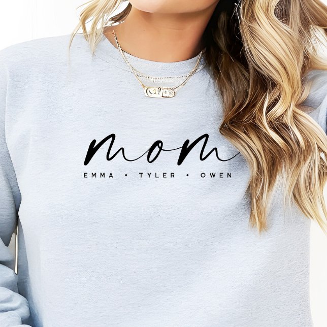 Sudadera Modern Script “Mom” Children's Names, Mom Gift (Subido por el creador)