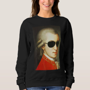 Sudadera Mozartt con gafas de sol
