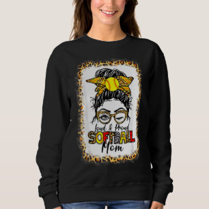 Sudadera Mujeres en voz alta y orgullosa madre de softball 