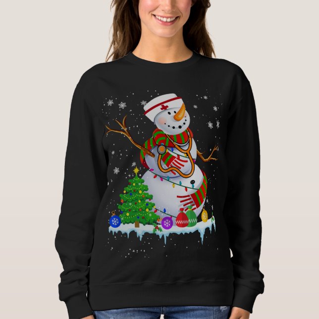 Sudadera Navidades de enfermera Snowman iluminan árbol de n (Anverso)