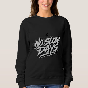 Sudadera negra con cita motivadora para mujeres si
