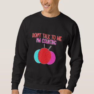 Sudadera No me hables, estoy contando una curiosa cita