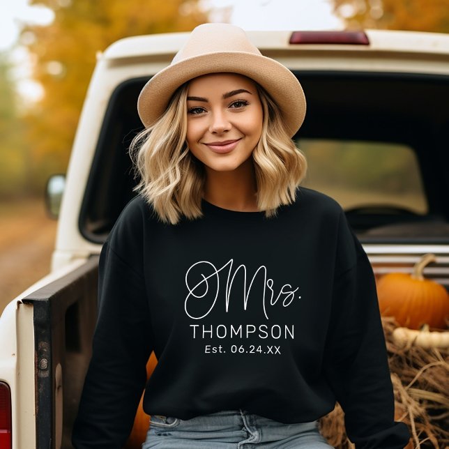 Sudadera Novia recién casada monograma caligrafía Sra. (Subido por el creador)