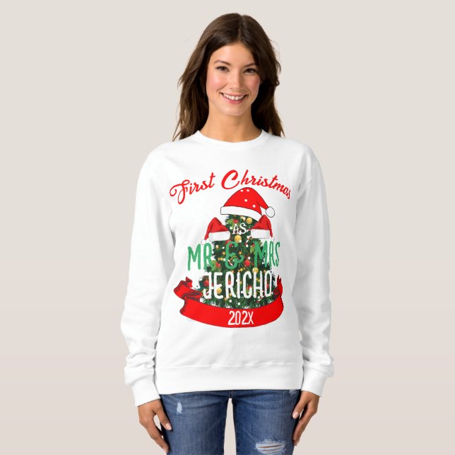 Sudadera Nuestra primera Navidad como Sr. y Sra. Newlyw (Anverso completo)