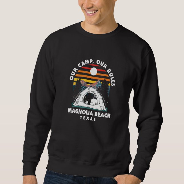 Sudadera Nuestro Campamento Nuestras Reglas Magnolia Campin (Anverso)