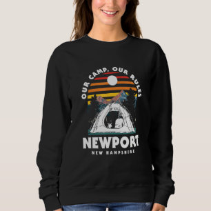 Sudadera Nuestro campamento Nuestras Reglas Newport Camping