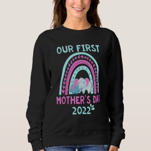 Sudadera Nuestro primer Día de la Madre Elefante 2022 Mamá 