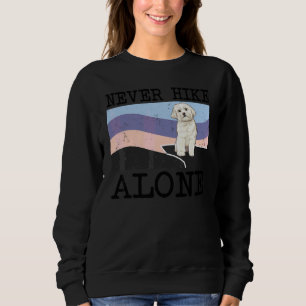 Sudadera Nunca Hike Solo Perro Maltés Caminando