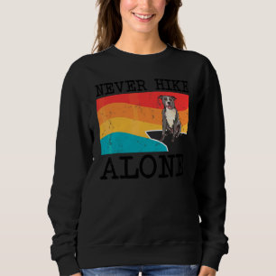Sudadera Nunca Hikes Solo Gráfico de Staffordshire Bull Ter