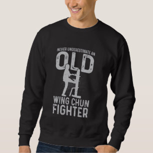 Sudadera Nunca subestimes a un viejo luchador Wing Chun