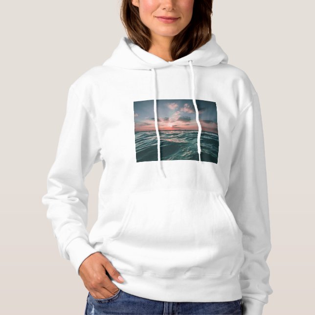 Sudadera Océano con la cita de Buda (Anverso)
