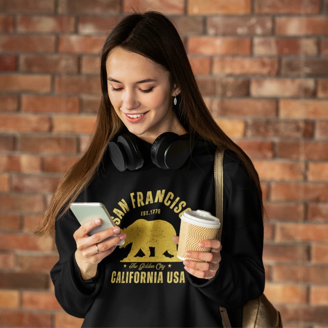 Sudadera Old School San Francisco Bear Tee (Subido por el creador)
