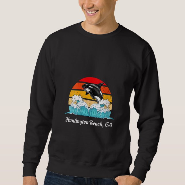 Sudadera Orca alterada en la playa de Huntington Beach (Anverso)