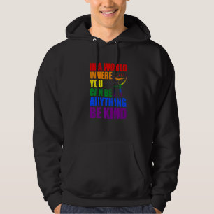 Sudadera Orgullo Gay Lgbt En Un Mundo Donde No Puedes Estar