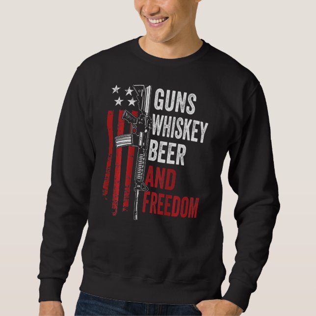 Sudadera Pistolas Cerveza Whisky Y Pistola De Beber Liberta (Anverso)