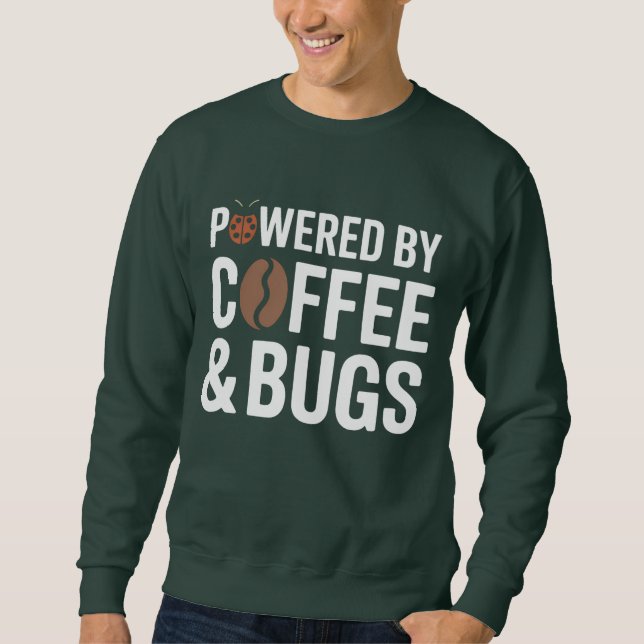 Sudadera Powered by Coffee & Bugs T-Shirt | Developer Humor (Anverso)