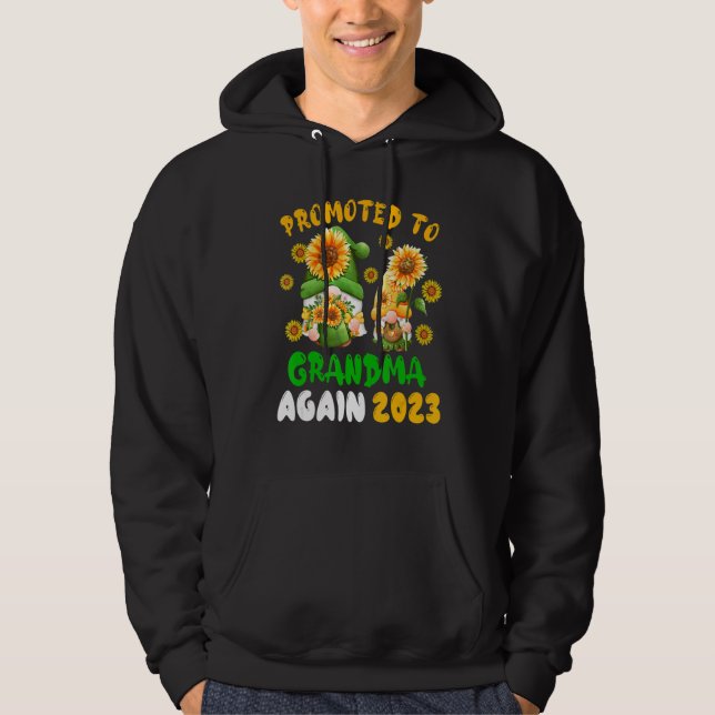 Sudadera Promoted To Grandma Again 2023 Two Floral Gnomes P (Anverso)