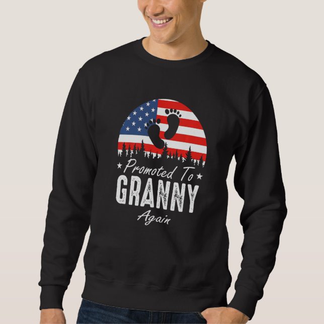 Sudadera Promoted To Granny Again 2024 US Flag Father's Day (Anverso)