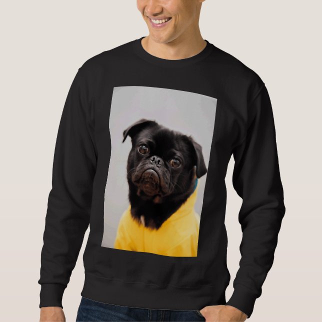 Sudadera Pug con una camiseta amarilla Classic T-Shirt 946 (Anverso)