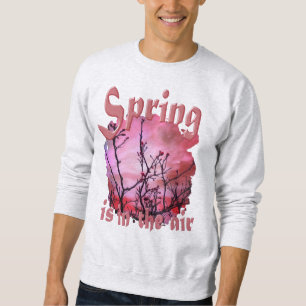 Sudadera Ramas Oscuras, Ropa Roja Y Cielo Feroz