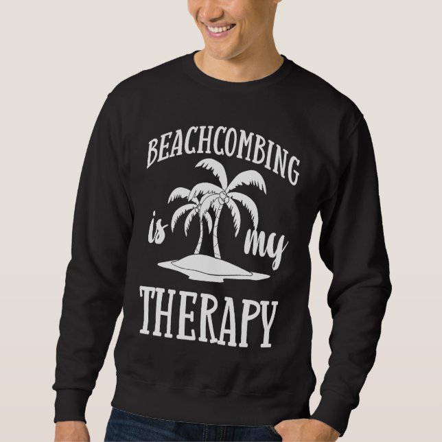 Sudadera Recogiendo vidrio de mar en la playa conchas (Anverso)