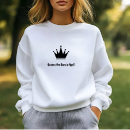 Sudadera Reina Minimalista de estilo blanco nace en abril