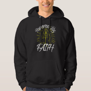 Sudadera Religiosa Powered Faith Christian Rezando Manos