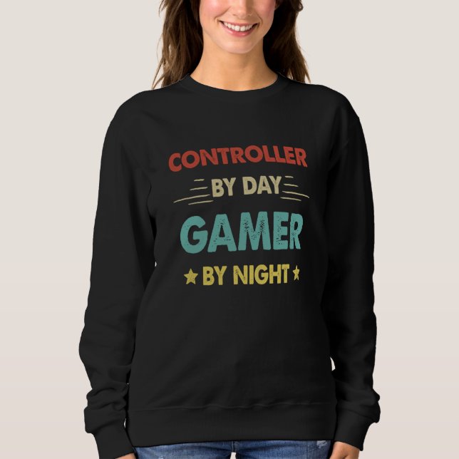 Sudadera Retro Controller By Day Gamer By Night (Anverso)
