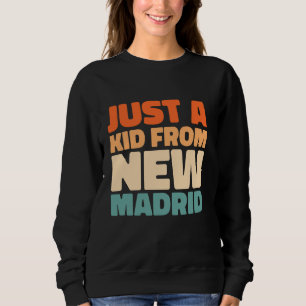 Sudadera Retro Estadounidense Sólo Un Niño De Missouri Ne