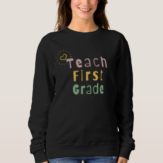 Sudadera Retro Flowers First 1st Grade Teacher Idea