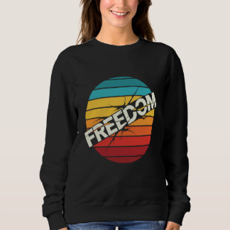 Sudadera Retro Freedom Graphic T-Shirt – Vintage Typography