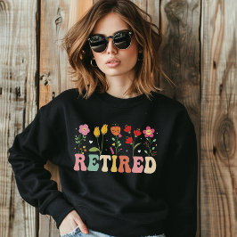 Sudadera Retro Groovy "RETIRED" – 70s Style Retirement
