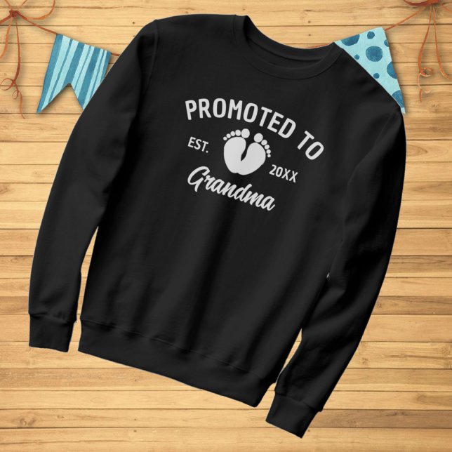 Sudadera Revelación de embarazo promovida a la abuela (Subido por el creador)