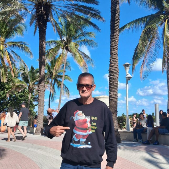 Sudadera Santa Claus relaxes before the Christmas on a Grey (Subido por el creador)