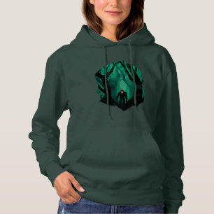 Sudadera Sasquatch en bosque oscuro con sombrero y barba de