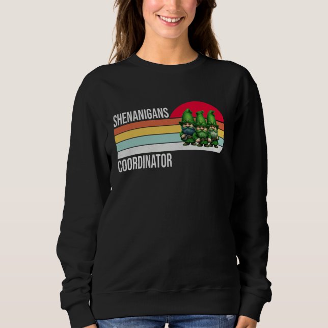 Sudadera Shenanigans Coordinator St Patricks Day Gnomes (Anverso)