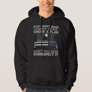 Sudadera Si no has arriesgado volver a casa bajo una bander