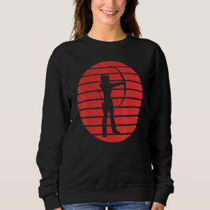 Sudadera Silueta De Arco Divertido En Un Fondo Rojo Del Sol