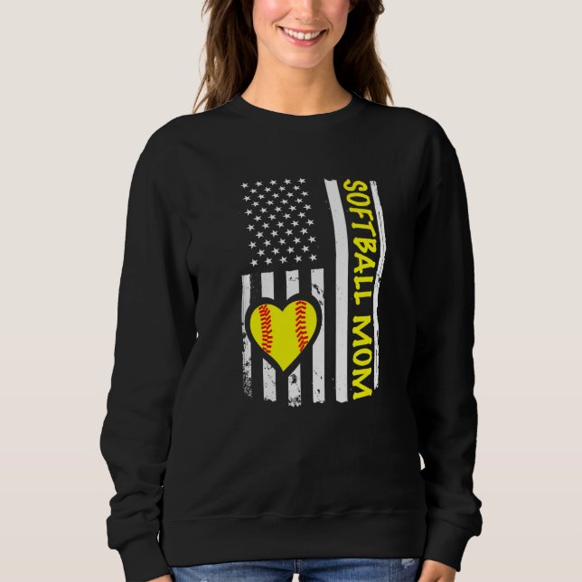 Sudadera Softball Mom USA Flag Heart   (Anverso)