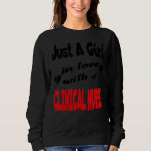 Sudadera Sólo Un Chica Enamorado De Una Enfermera Clínica