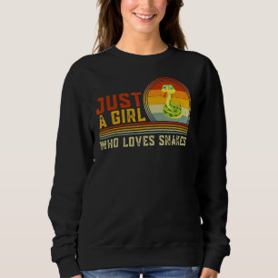 Sudadera Solo un Chica que ama a las serpientes con un gráf