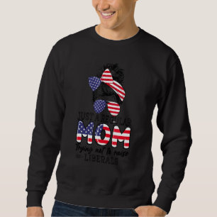 Sudadera Sólo una mamá común y corriente tratando de no cri